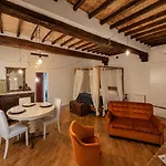 Dimora Storica - Palazzo Barabesi Apartment *