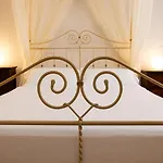 Dimora Storica - Palazzo Barabesi Apartment Siena